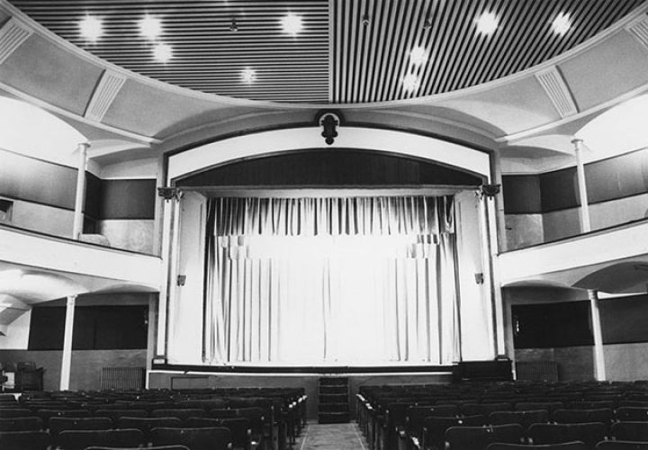Escenari antic de La Massa Teatre