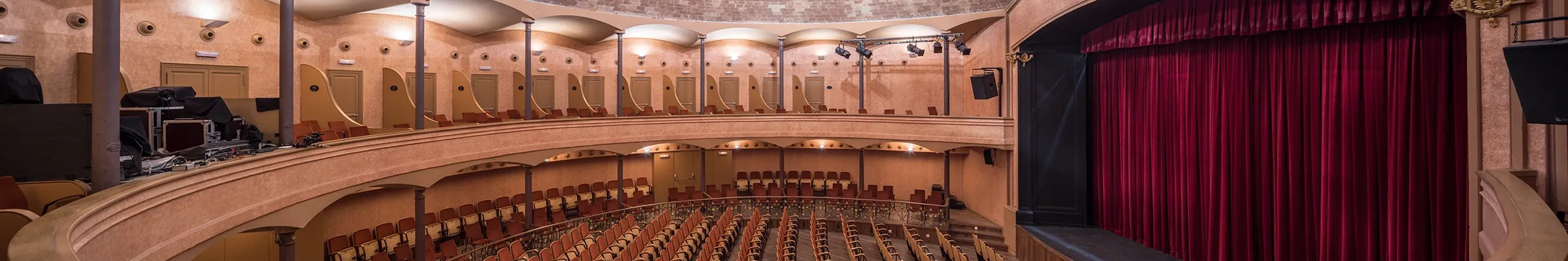 Teatre La Massa Teatre La Massa